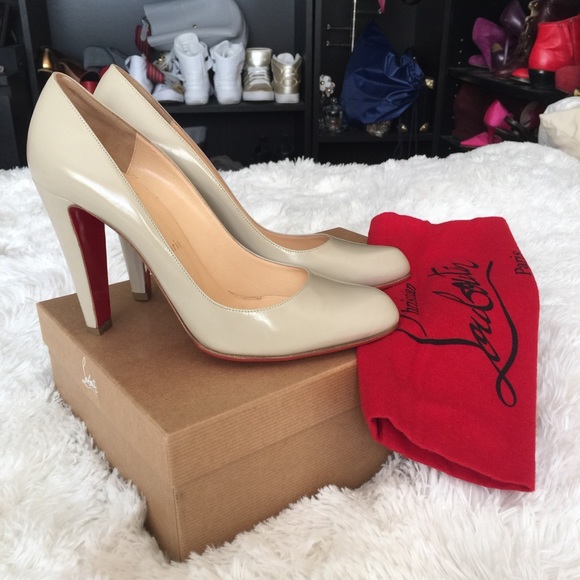SOLD 💯 Auth Louboutin Beige Taupe Pumps 39 9 - Picture 7 of 8